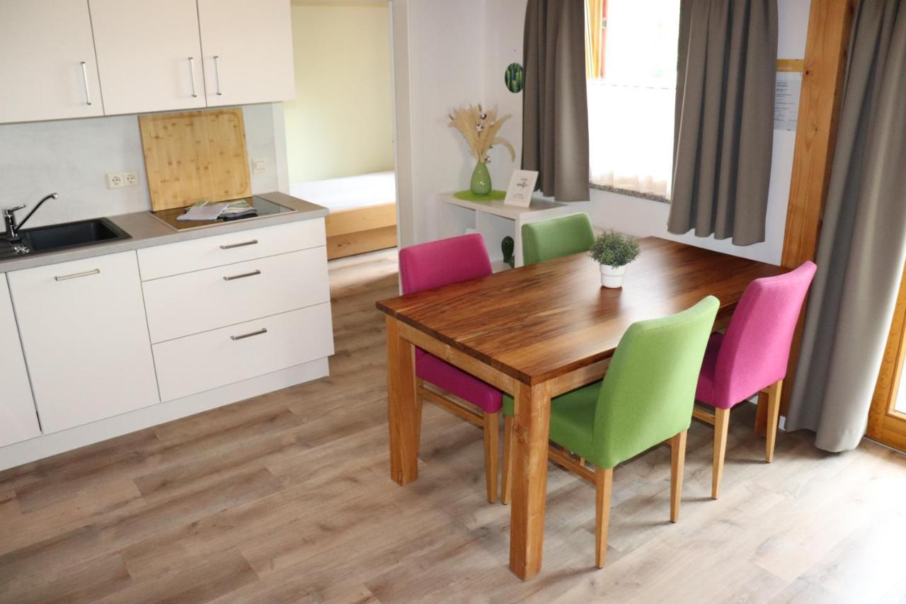 Wohnung #5 Mit Balkon - Zentrale Dennoch Ruhige Lage Mit Terrasse - Stadtbus Vor Der Tuer! Линдау Экстерьер фото